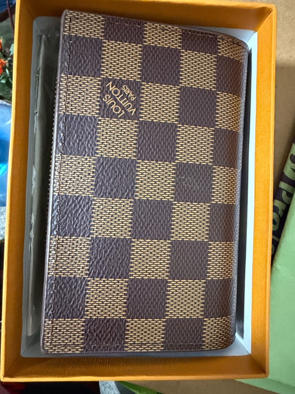 Monogram Zip Wallets - Brown & White Canvas. Only number 1 it’s available😃
